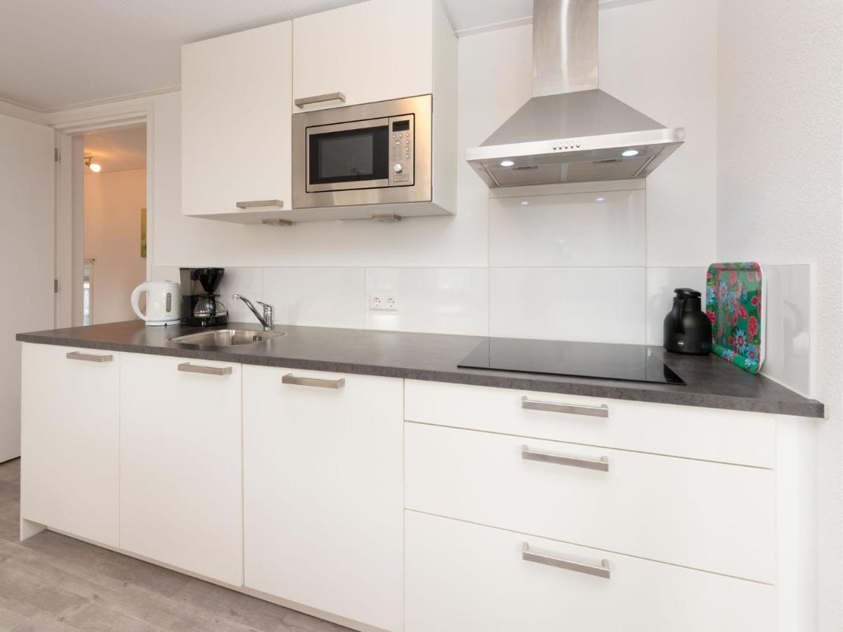 Quaint Apartment In Schoorl Near Tennis Court Exterior photo