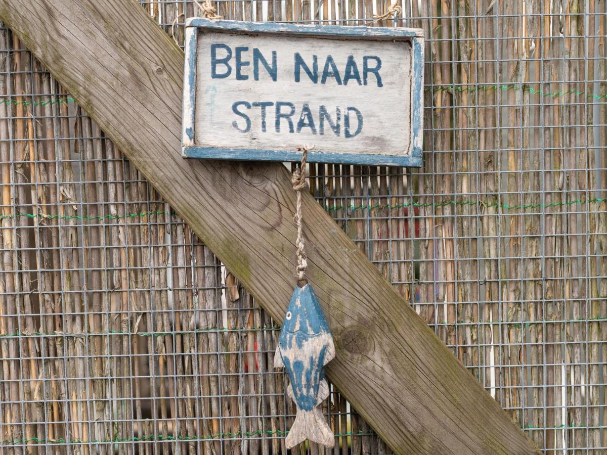 Quaint Apartment In Schoorl Near Tennis Court Exterior photo
